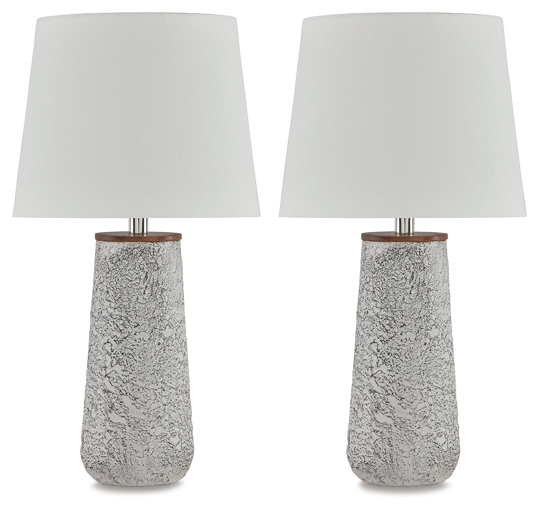 Chaston Antique White Table Lamp (Set of 2) - Luna Furniture