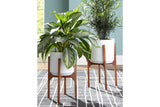 Dorcey White/Brown Planter from Ashley - Luna Furniture