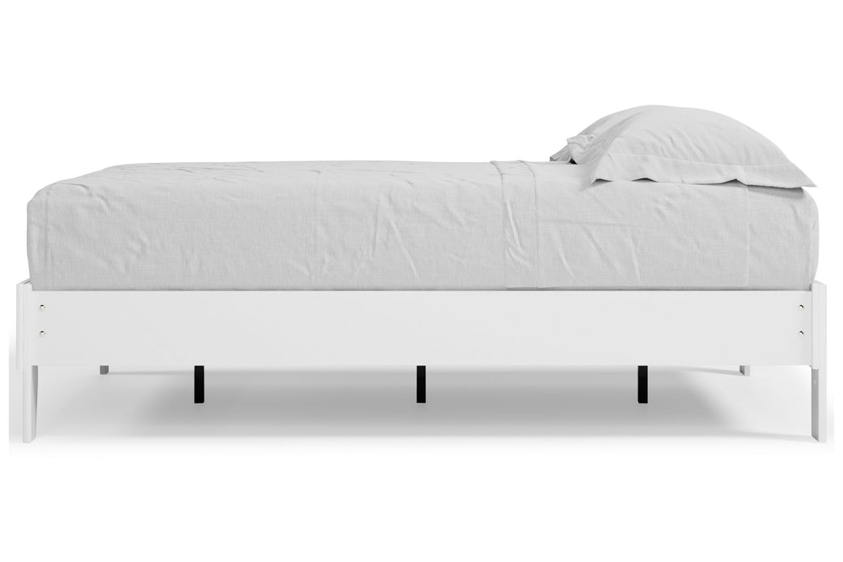 Piperton White Full Platform Base Bed from Ashley - Luna Furniture