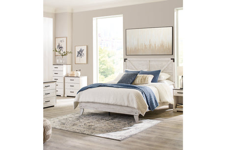 Shawburn White Crossbuck Queen Platform Bed from Ashley - Luna Furniture