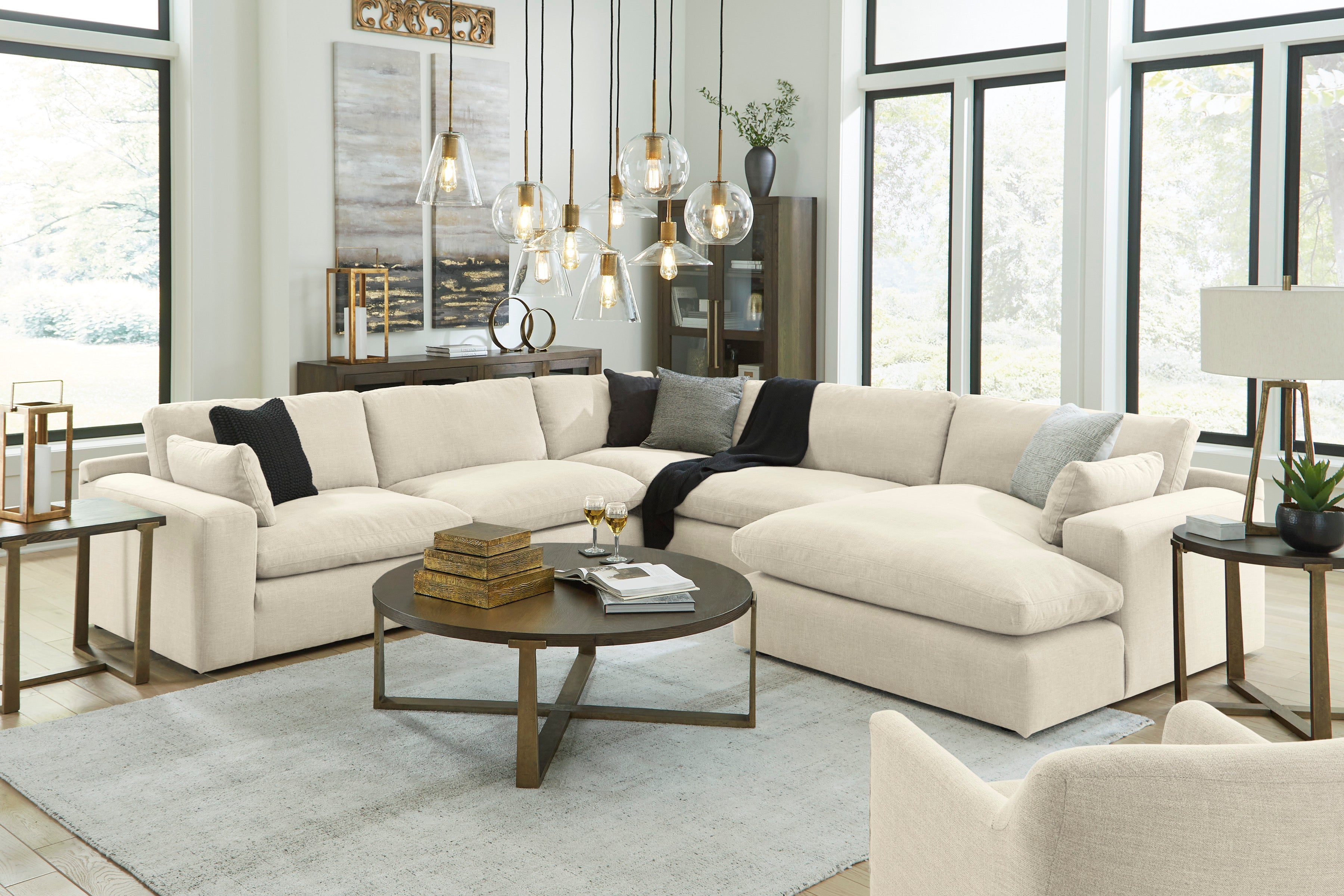 Elyza Linen 5-Piece RAF Chaise Sectional – Luna Furniture