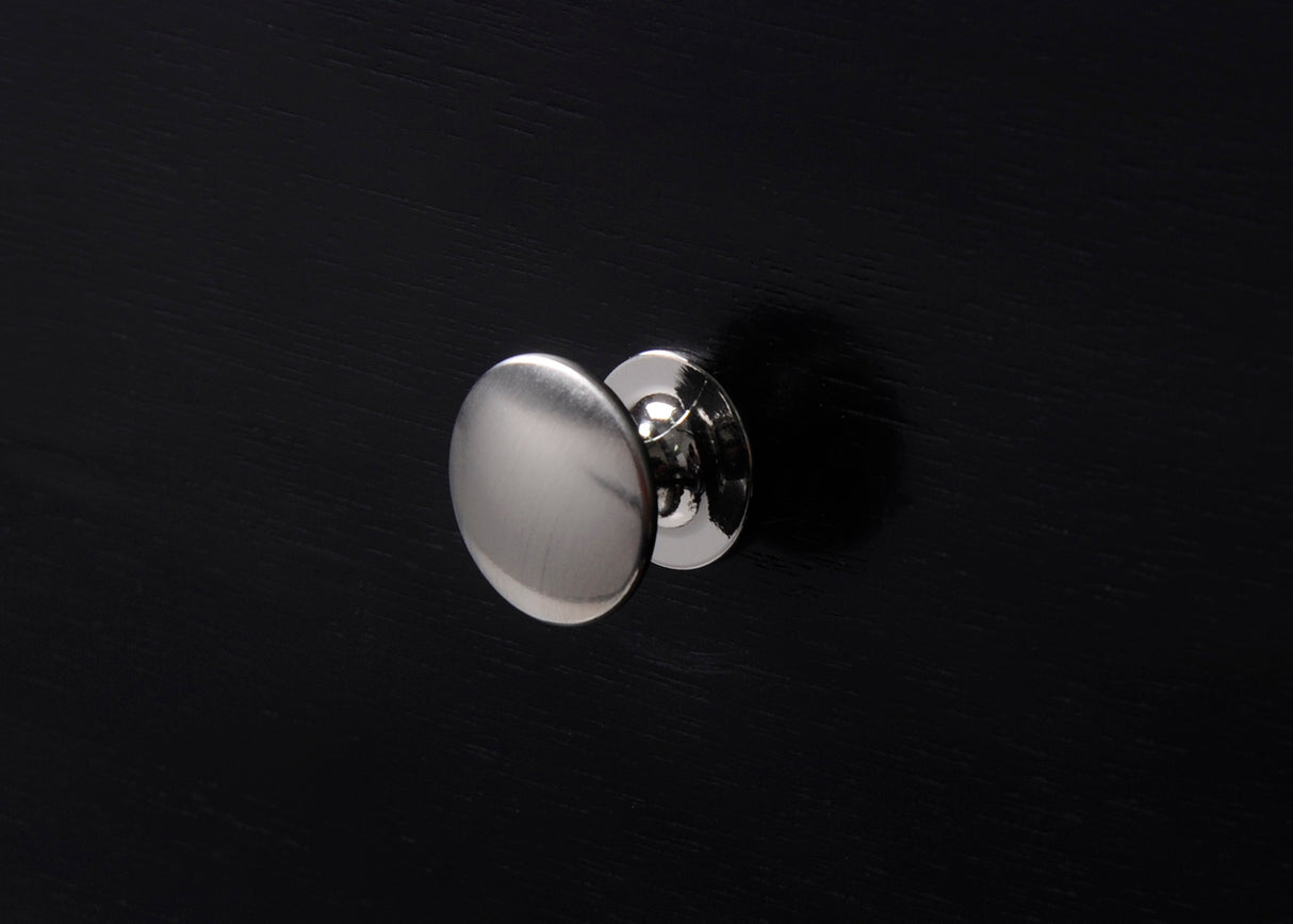 Emily Black Queen Storage Platform Bed from Crown Mark - Luna Furniture