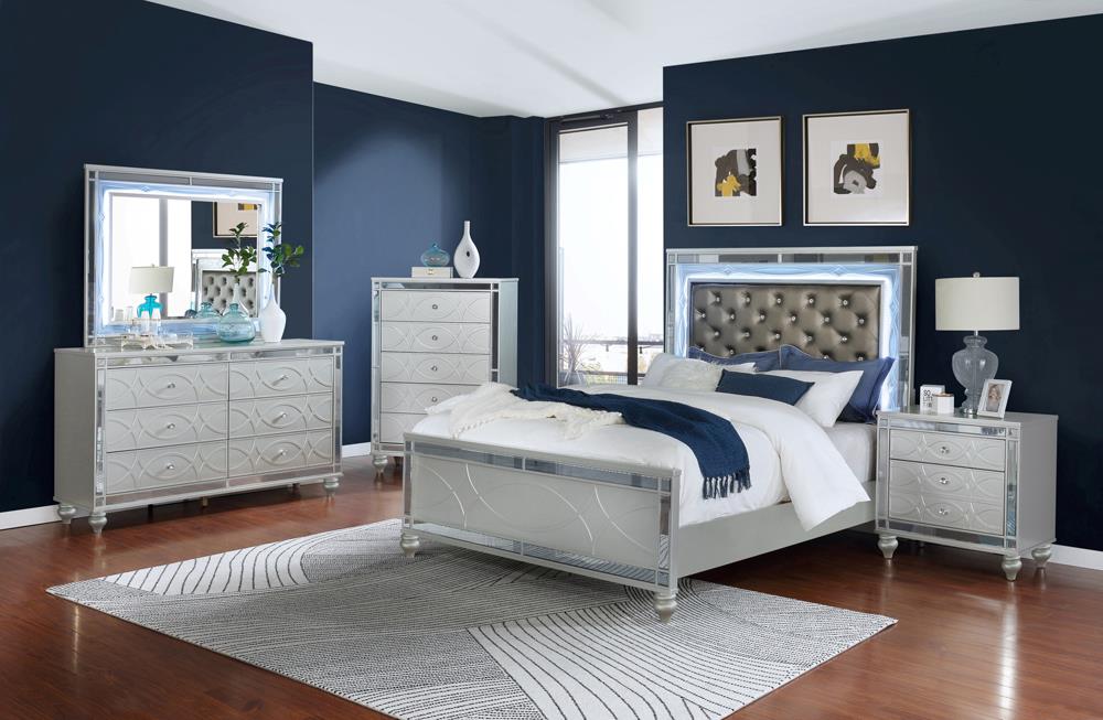 Gunnison Silver Metallic Queen Panel Bed with LED Lighting from Coaster - Luna Furniture