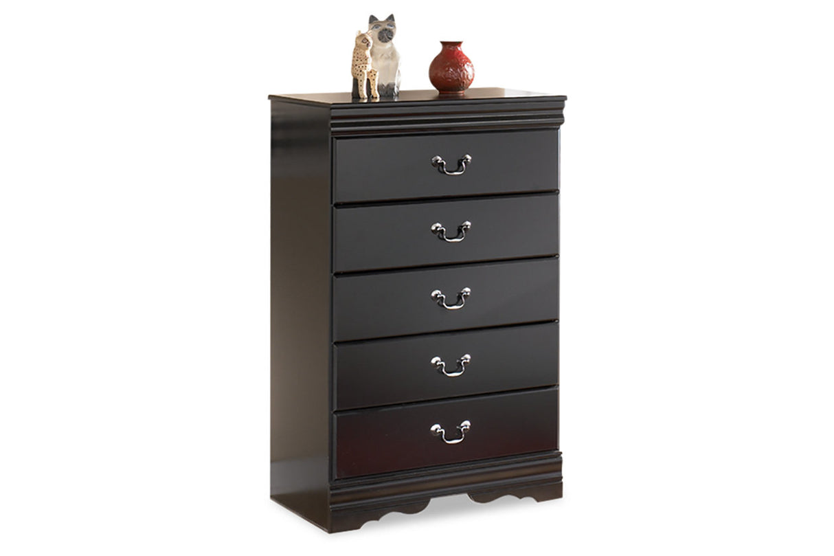 Huey Vineyard Black Chest of Drawers from Ashley - Luna Furniture