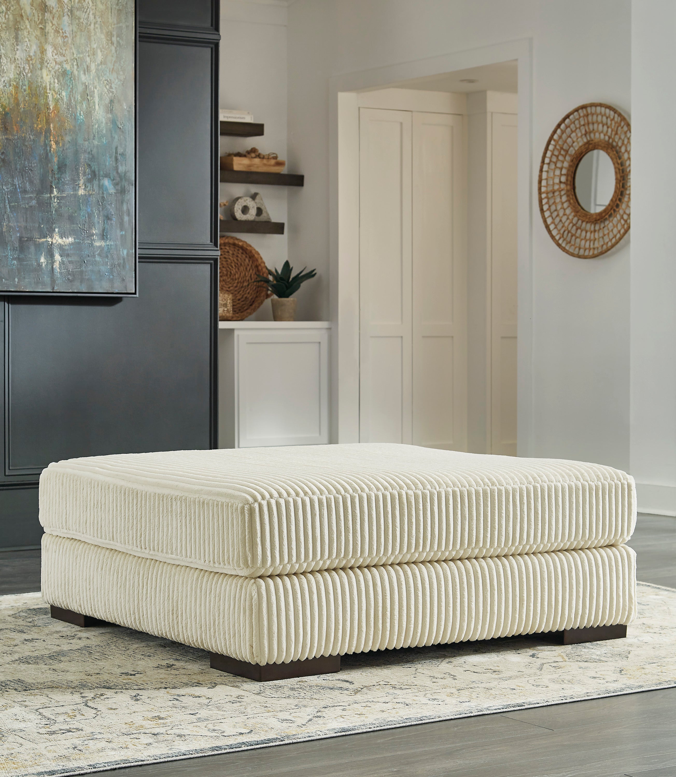 Ashley Lindyn Ivory 5-Piece RAF Chaise Sectional – Luna Furniture