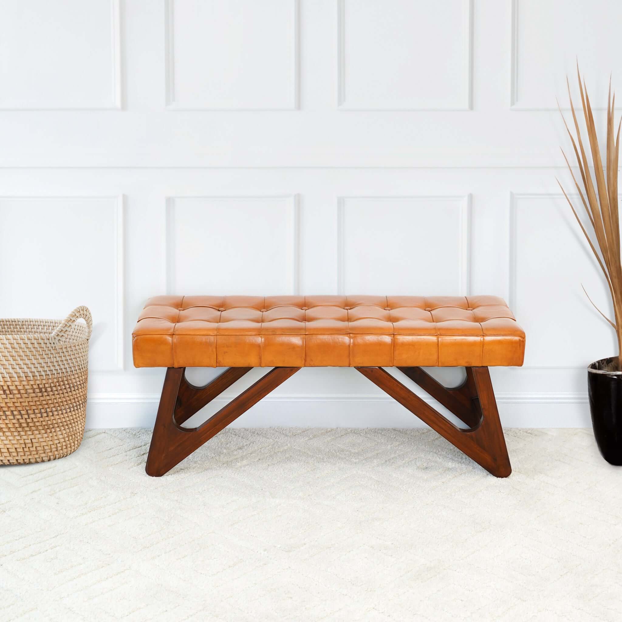 Mia Bench - Thumbnail 2
