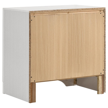 Miranda White 4-Piece California King Platform Storage Bedroom Set from Coaster - Luna Furniture