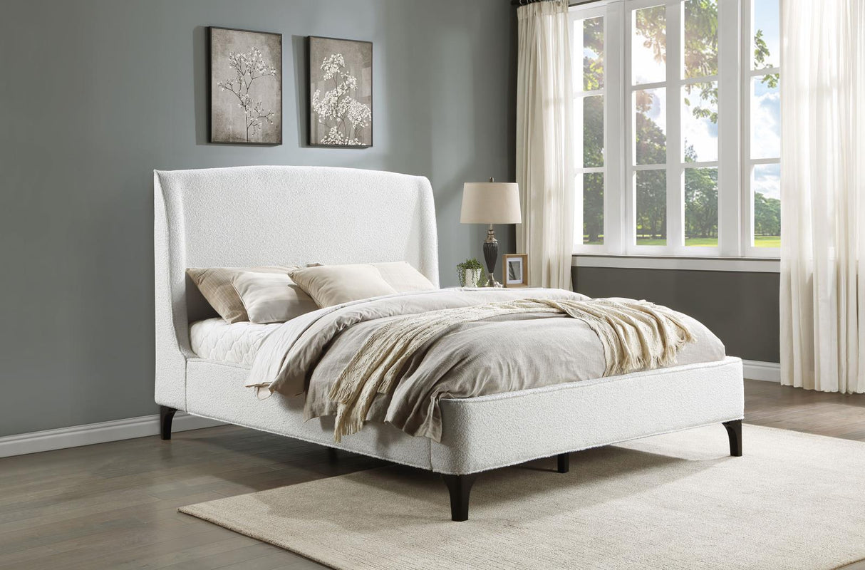 Mosby White Upholstered Curved Headboard Queen Platform Bed from Coaster - Luna Furniture