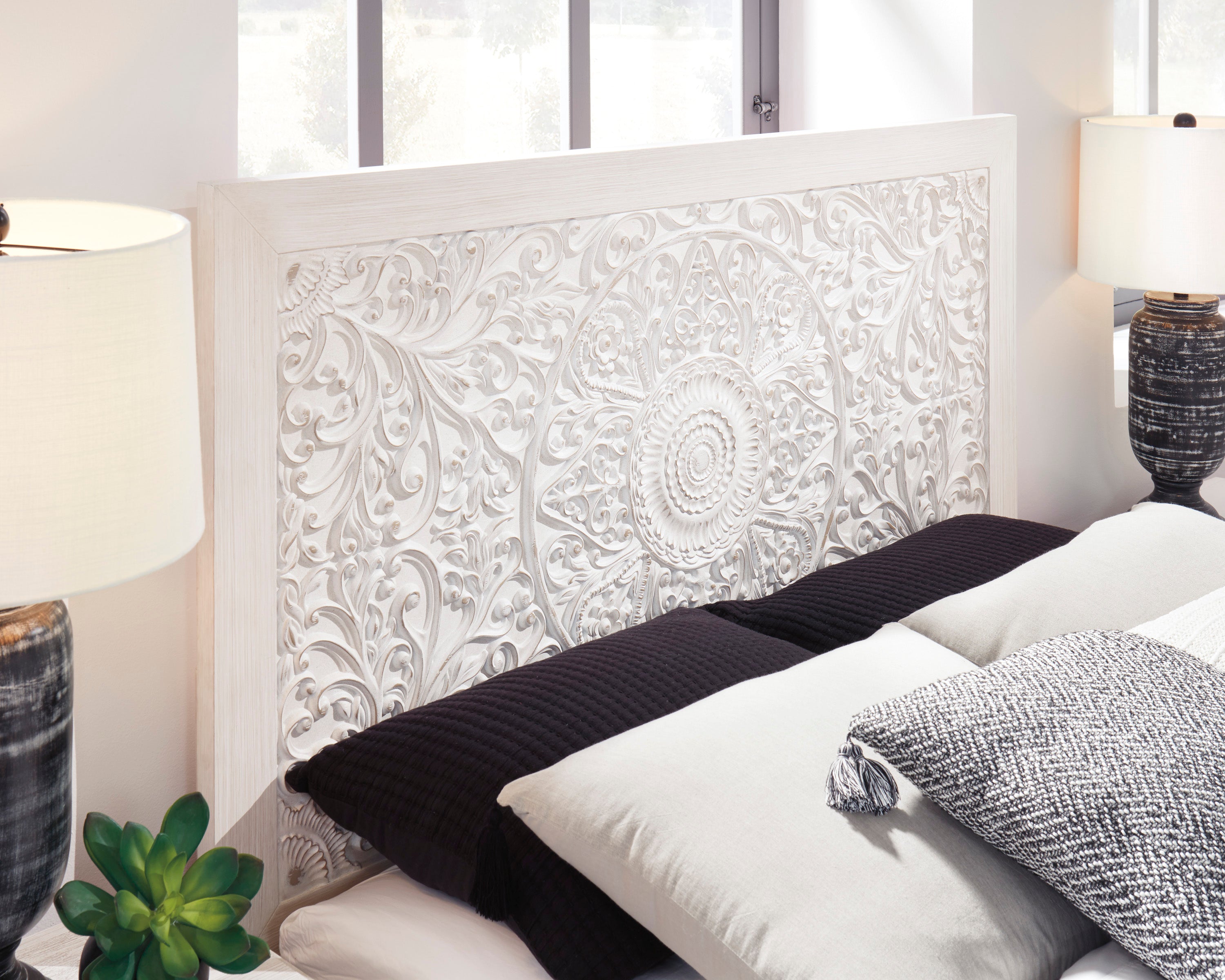 Ashley Paxberry Whitewash Panel Bedroom Set - Luna Furniture