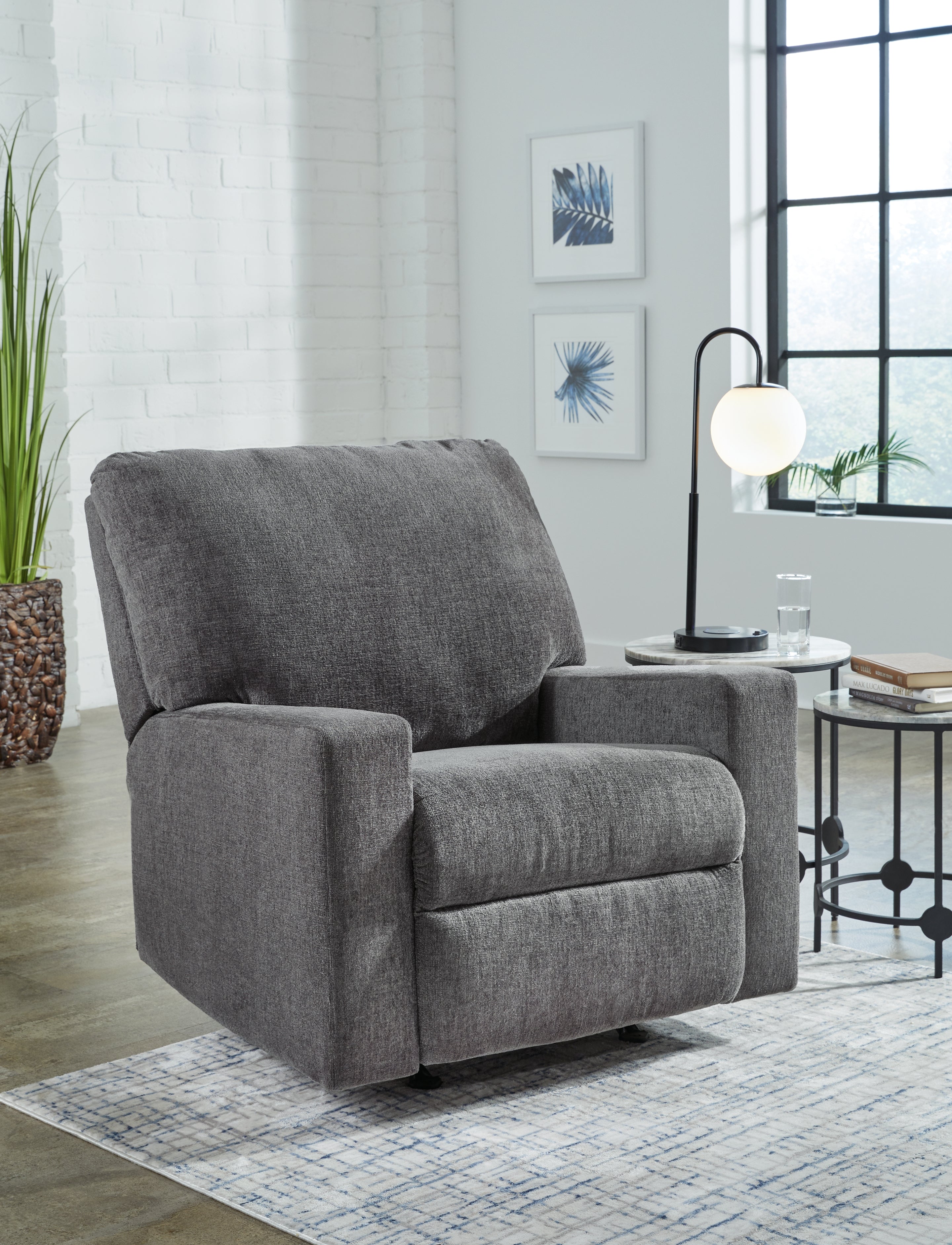 Rannis Pewter Recliner - Luna Furniture
