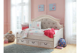 Realyn Chipped White Twin Daybed with 1 Large Storage Drawer from Ashley - Luna Furniture
