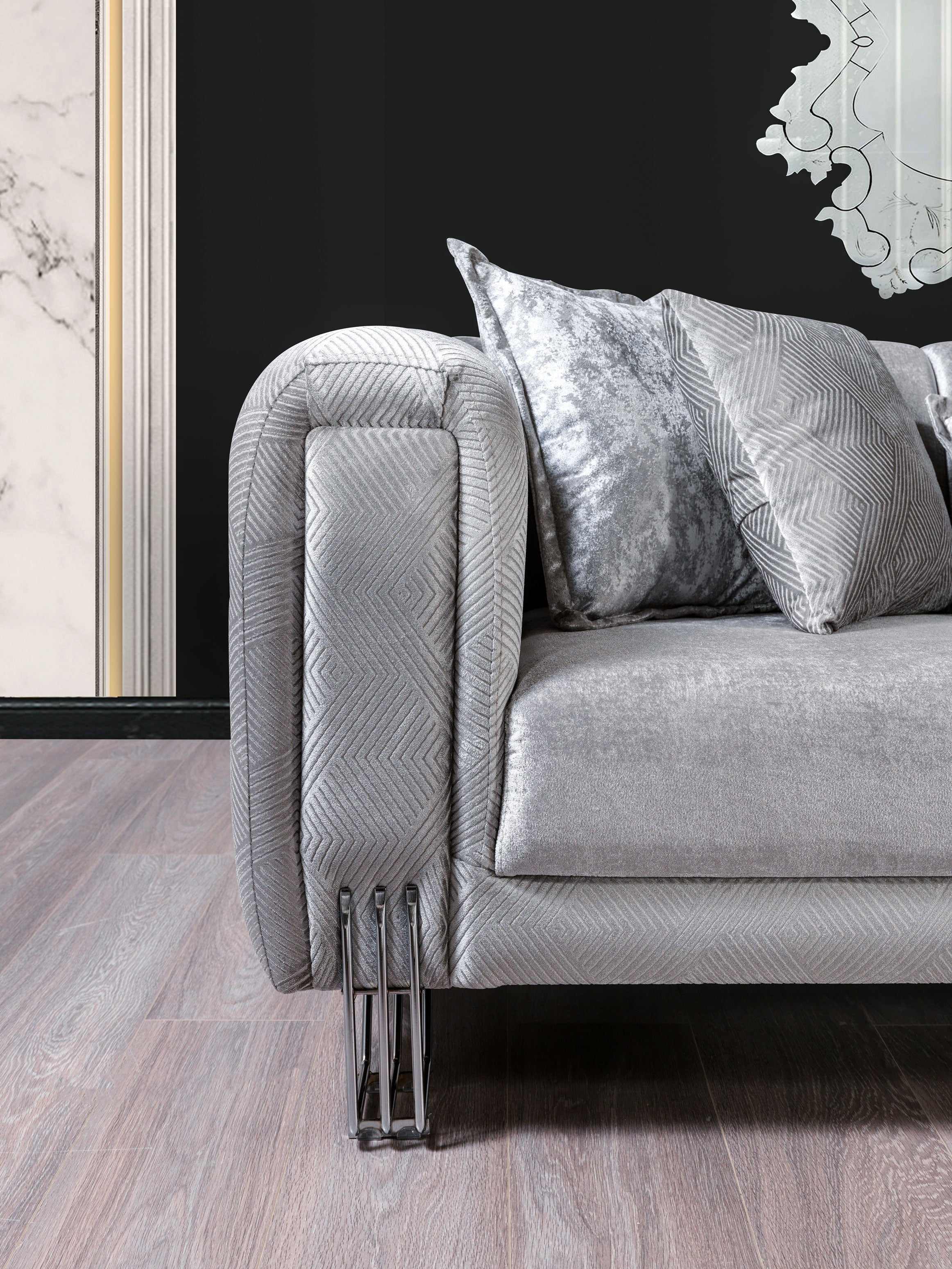 Nova Furniture Santana Silver Velvet Sofa & Loveseat – Luna Furniture