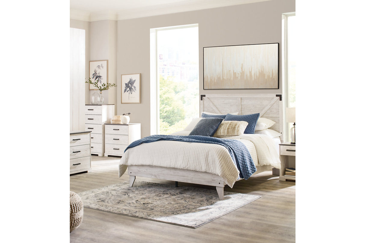 Shawburn White Crossbuck Queen Platform Bed from Ashley - Luna Furniture