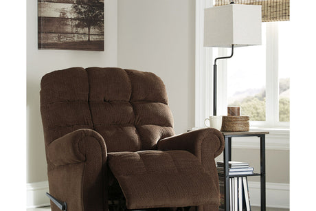 Shianne Black Floor Lamp from Ashley - Luna Furniture