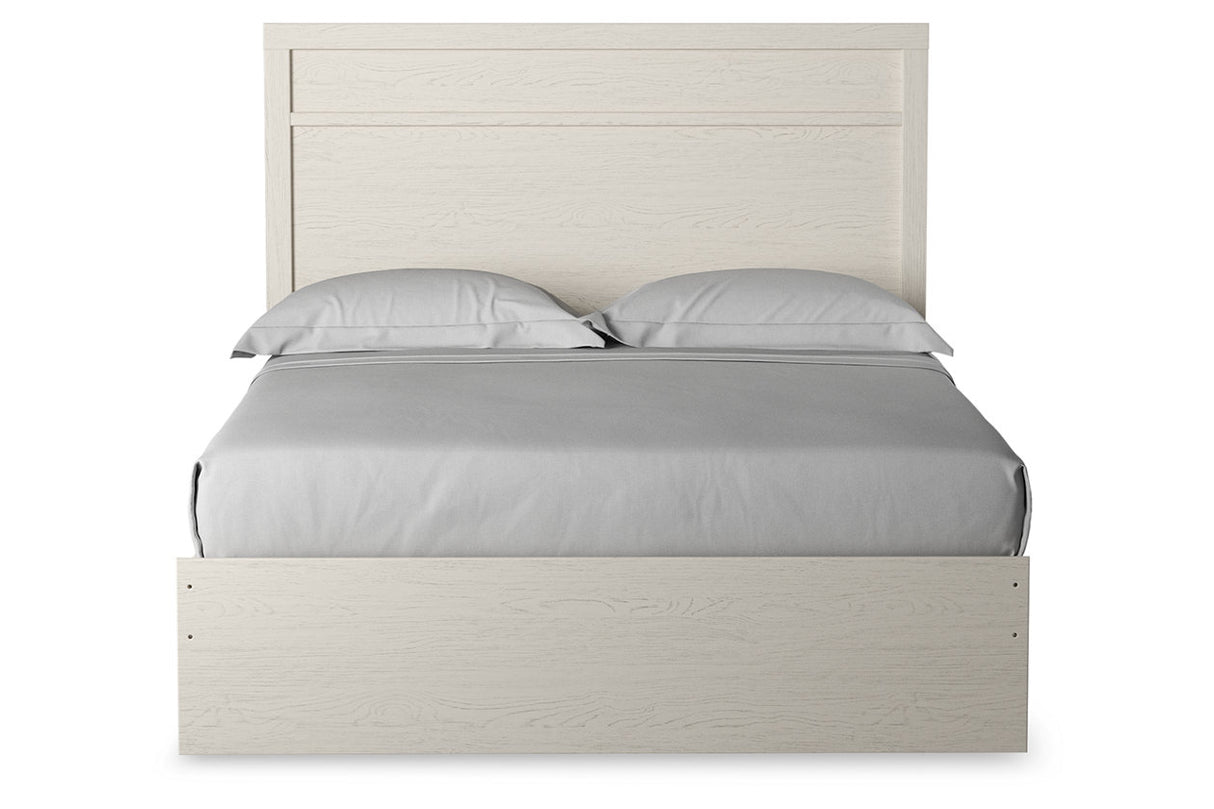 Stelsie White Queen Panel Bed from Ashley - Luna Furniture