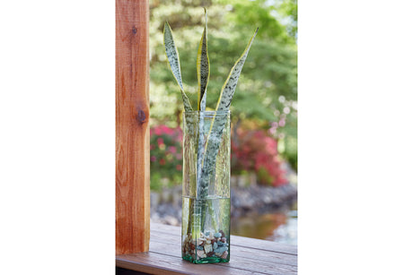 Taylow Green Vase from Ashley - Luna Furniture