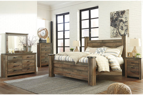Trinell Brown King Poster Bed from Ashley - Luna Furniture