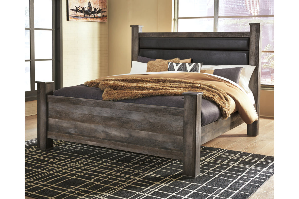 Wynnlow Gray King Poster Bed from Ashley Furniture - Luna Furniture