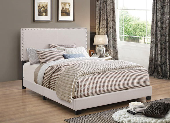 Boyd Queen Upholstered Bed with Nailhead Trim Ivory - 350051Q - Luna Furniture