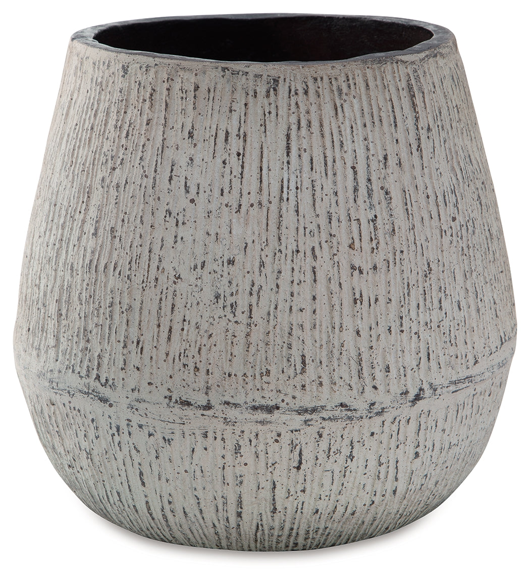 Claymount Distressed Brown Vase from Ashley - Luna Furniture