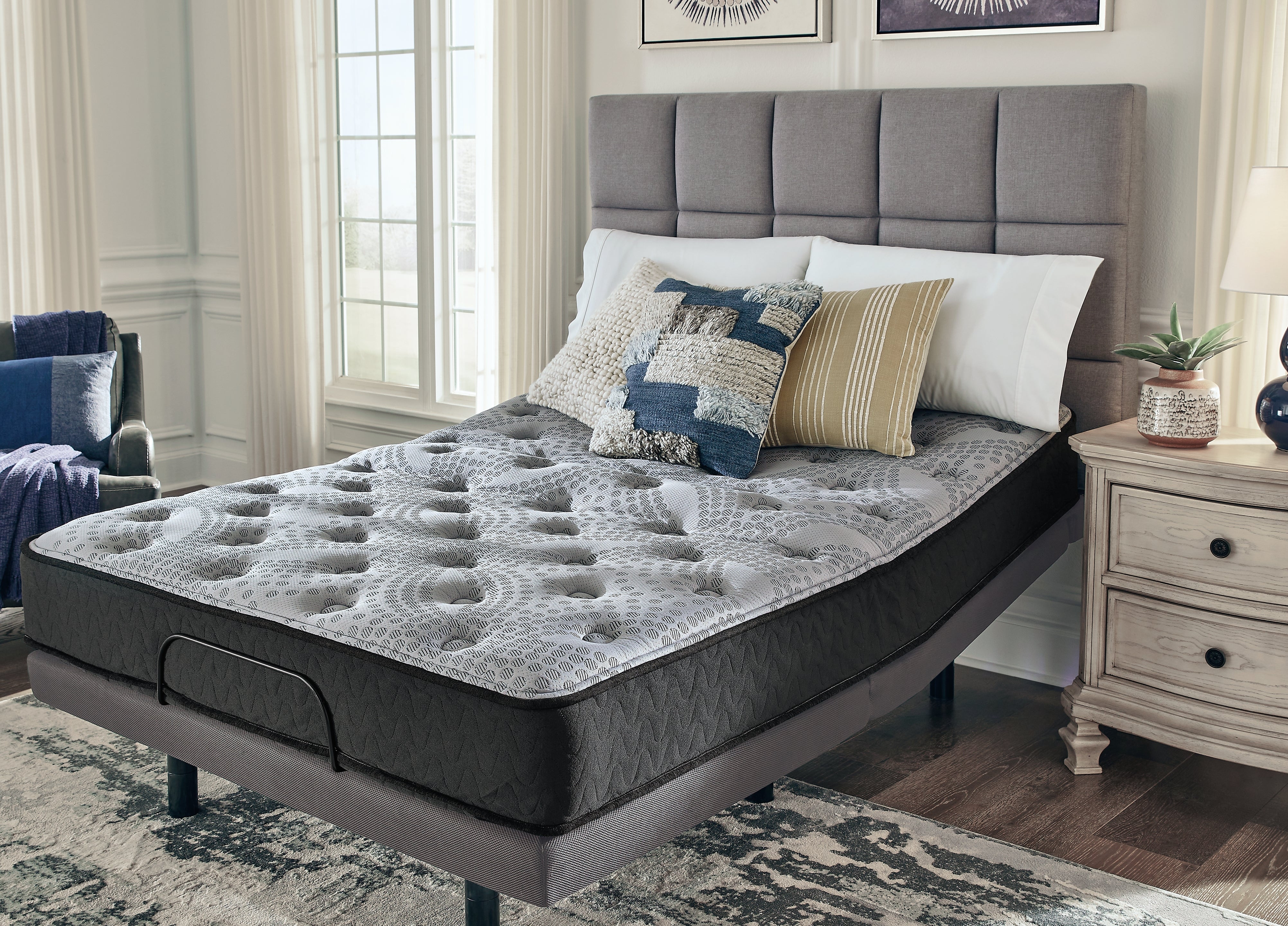 Comfort Plus Gray Twin Mattress - Luna Furniture