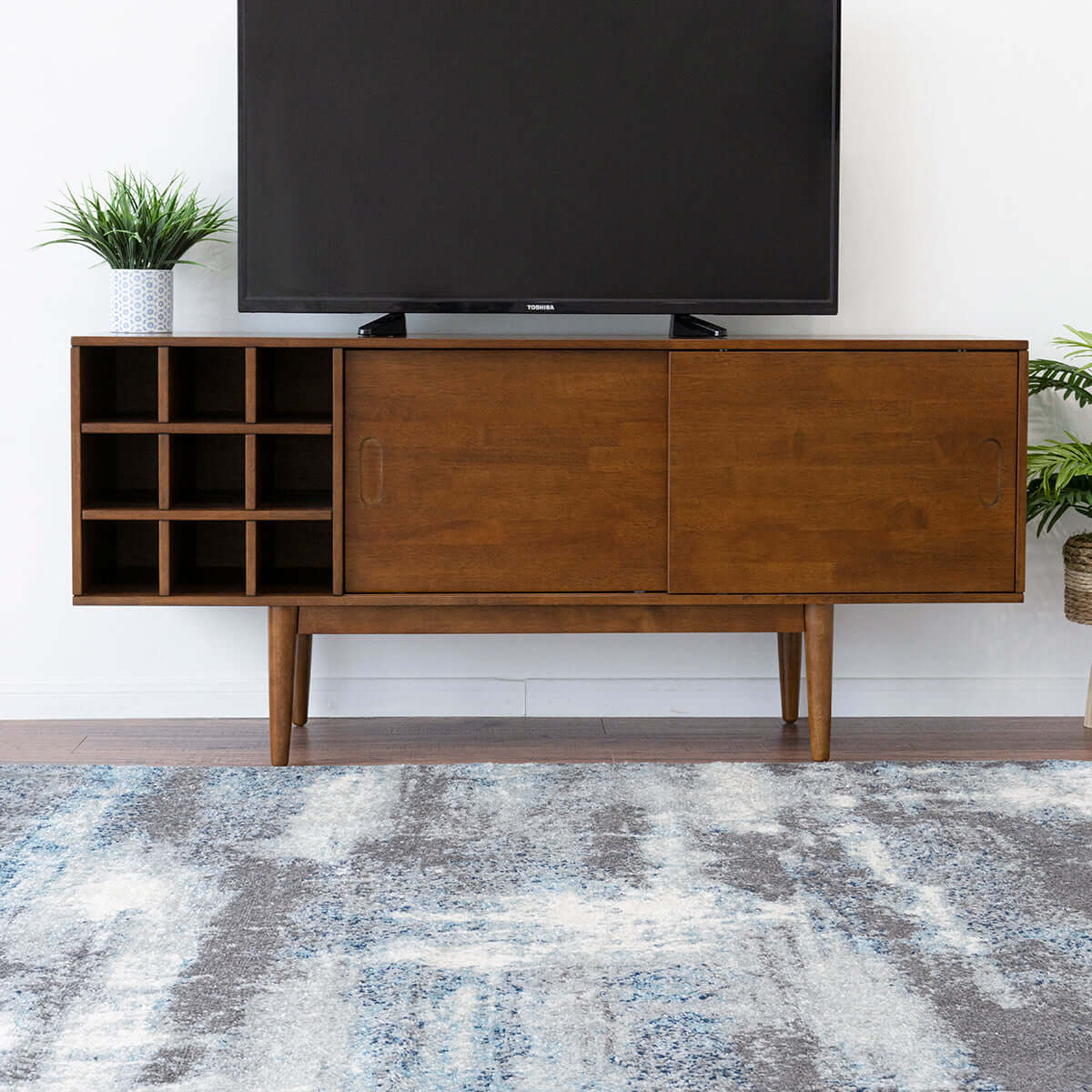 Courtney TV Stand TV's up to 65" - AFC00117 - Luna Furniture