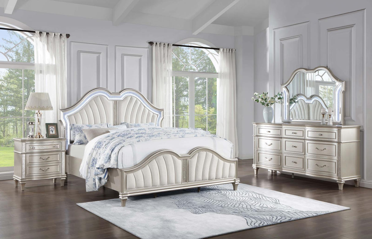 Evangeline Ivory and Silver Oak Upholstered 4-Piece Eastern King Platform Bedroom Set from Coaster - Luna Furniture