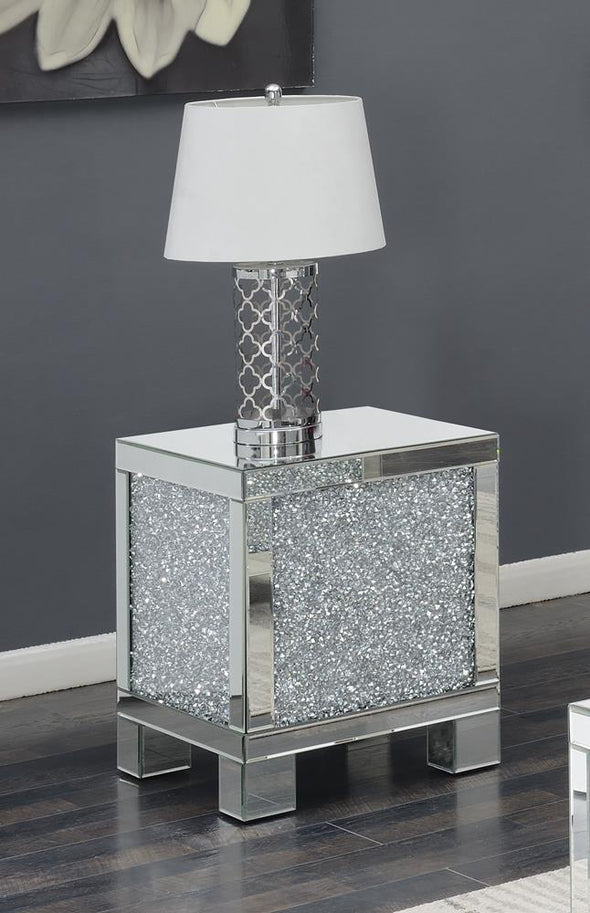 Gillian Square End Table Silver and Clear Mirror - 722497 - Luna Furniture