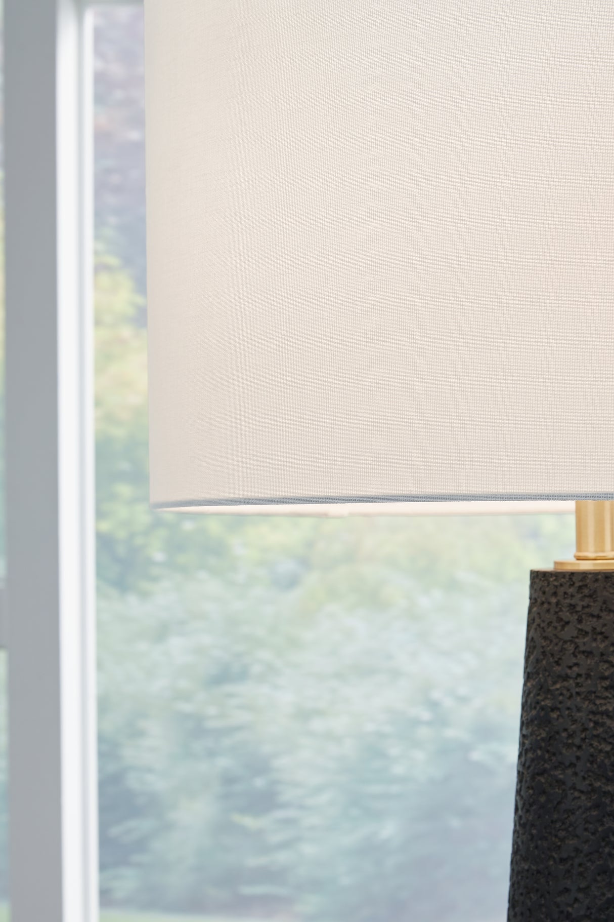 Hallburg Black Floor Lamp from Ashley - Luna Furniture