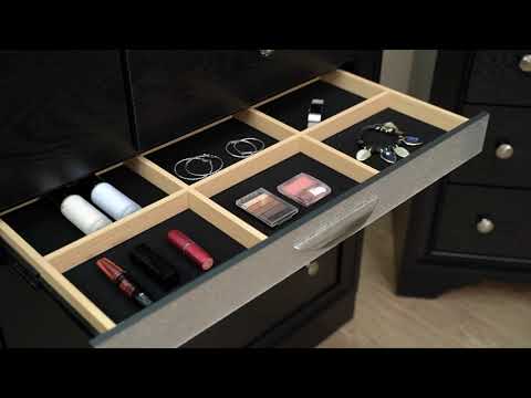 Regata Black/Silver Storage Platform Bedroom Set