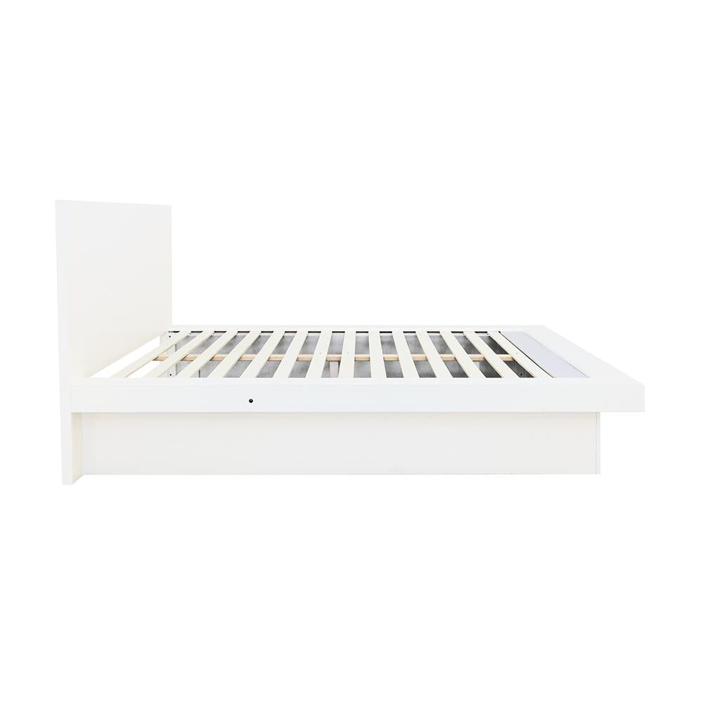 Jessica White Queen Platform Bed with Rail Seating from Coaster - Luna Furniture