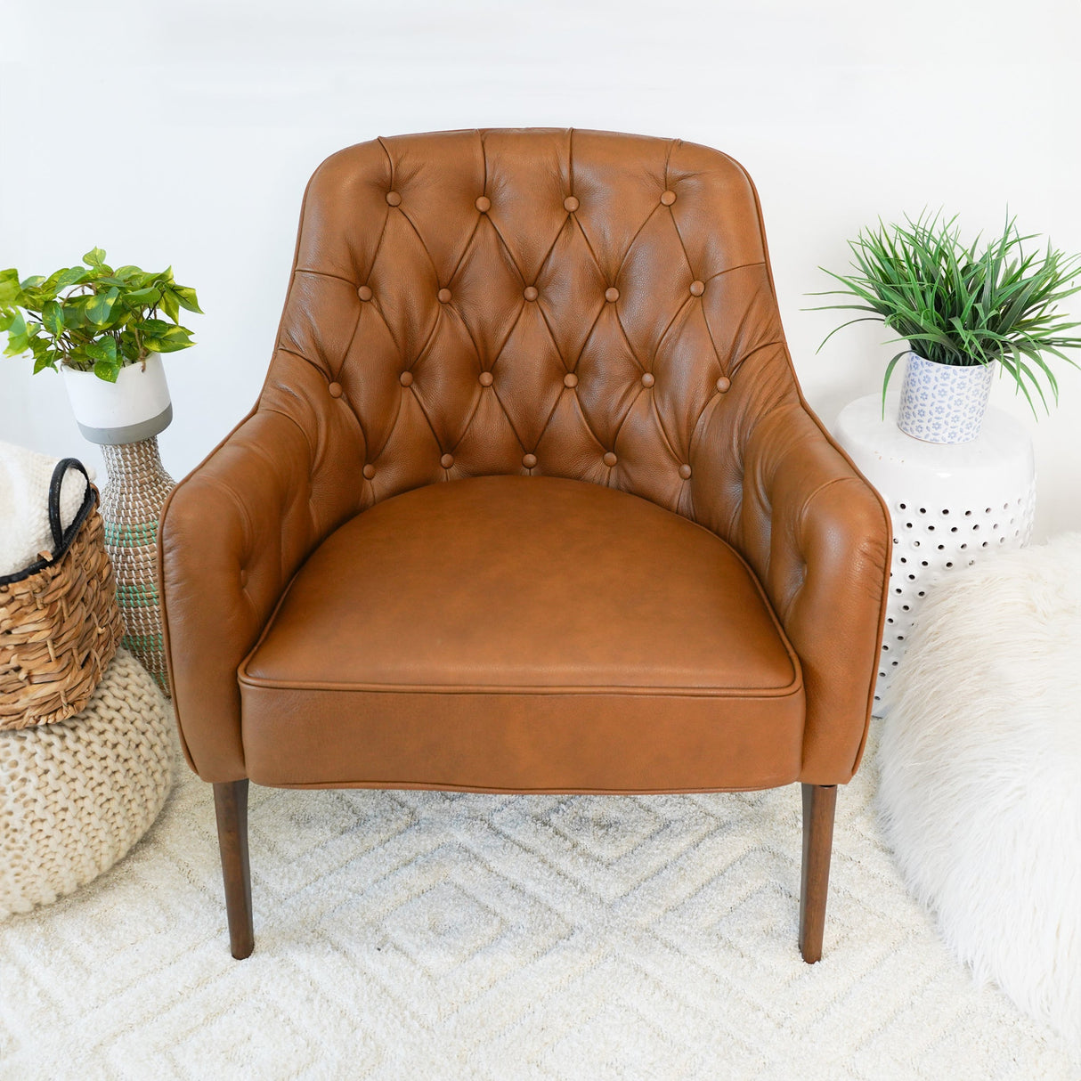 Joshua Mid-Century Modern Tufted Tan Leather Lounge Chair - AFC00406 - Luna Furniture