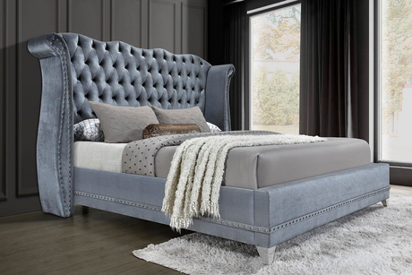 Luxor Gray Velvet King Platform Bed - Luna Furniture