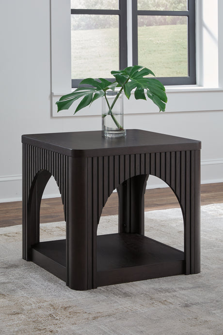 Yellink Black End Table - T760-2 - Luna Furniture